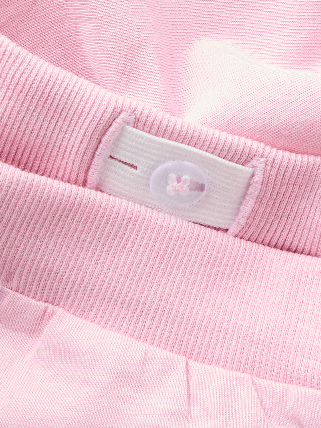 model_shot-front_full